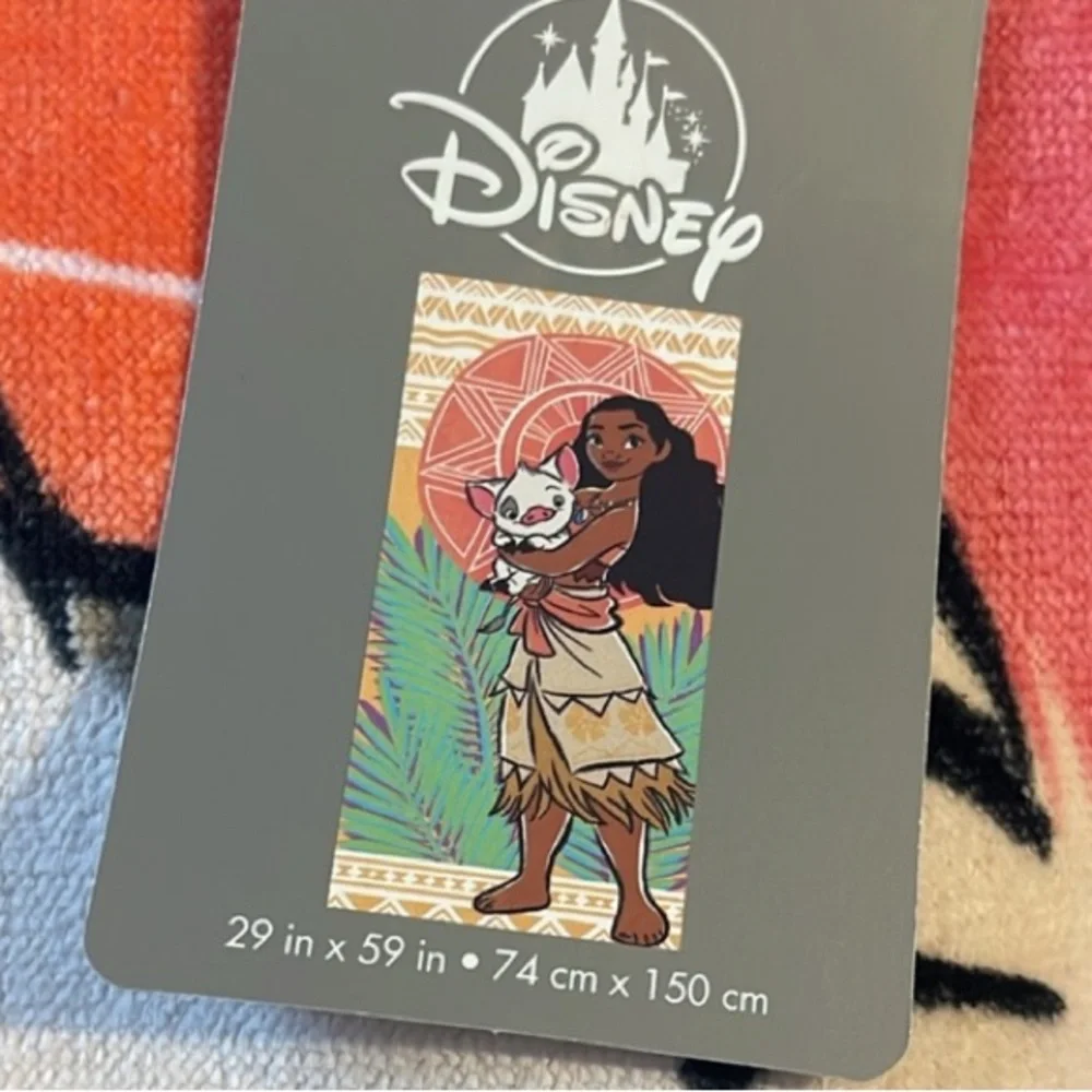 DISNEY MOANA & PUA 100% COTTON BEACH TOWEL!